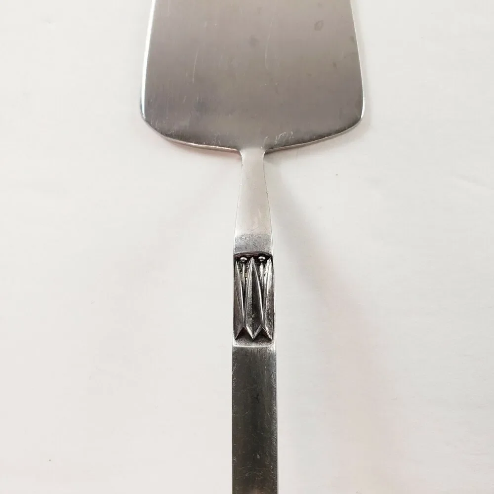 Vtg Stainless Cake Pie Server Serrated Edge Kitchen Utensil Dimond Pattern